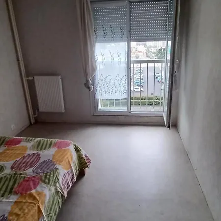 Apartment Meuble 3 Pieces *